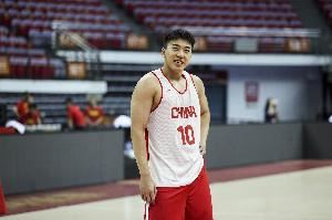 这就是年轻人的自信！王俊杰谈亚洲杯后续目标：冠军啊