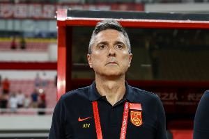 媒体人：安东尼奥战术是最简单的，可以让中国球员很容易理解